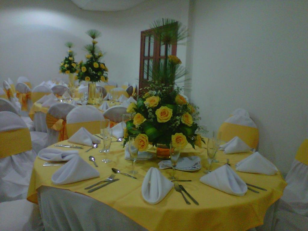 Charthon Inn Barranquilla  Esterno foto